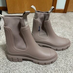 Women's Taupe Chelsea Rain Booties — Slip-On Ankle Boots